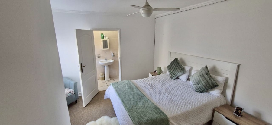 5 Bedroom Property for Sale in Summerstrand Eastern Cape